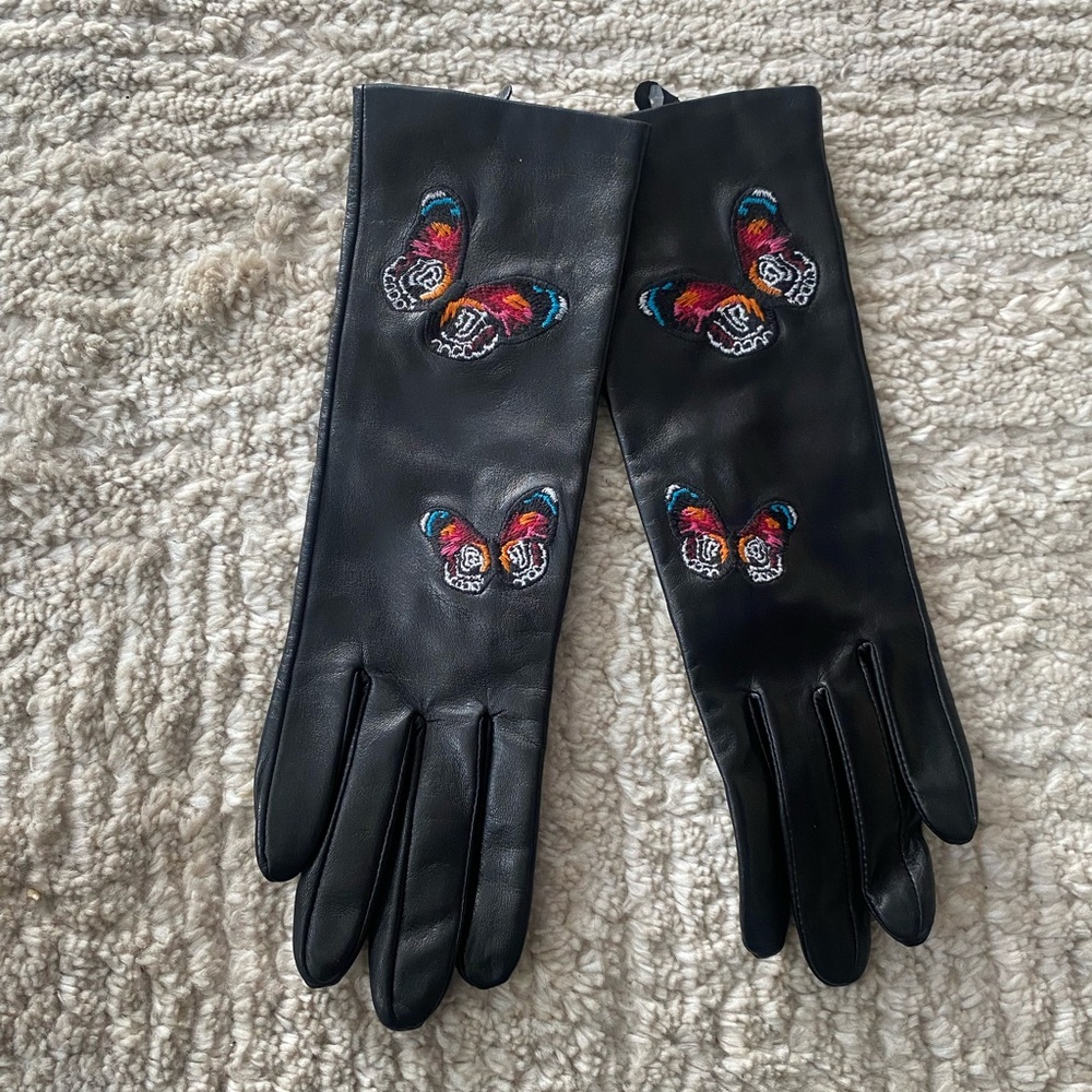 NWOT Fownes Brother Leather Butterfly Embroidered Gloves Size Small